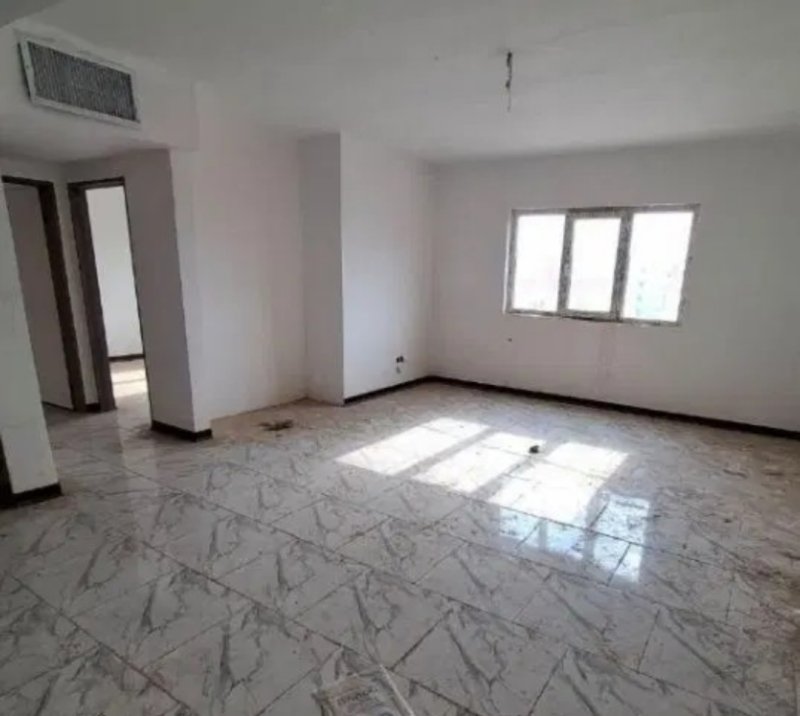 آپارتمان 84 متری دو خوابه در فاز 6 پرند