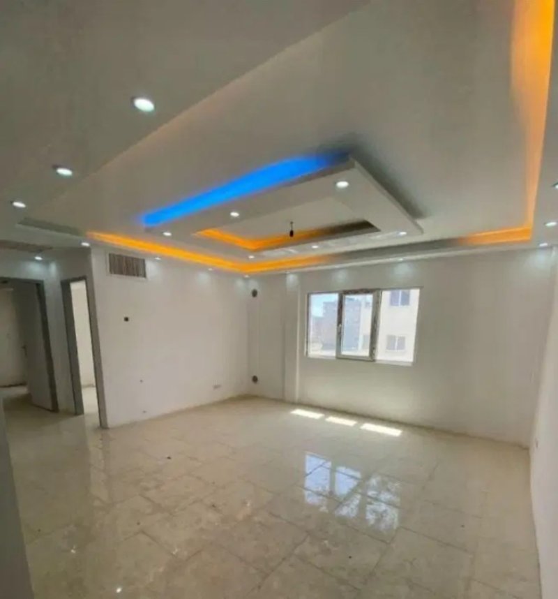 آپارتمان 84 متری دو خوابه در فاز 6 پرند14864742036