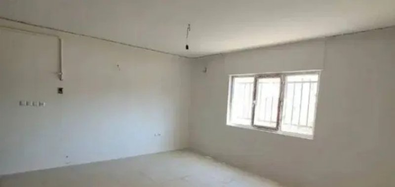 آپارتمان 84 متری دو خوابه در فاز 6 پرند