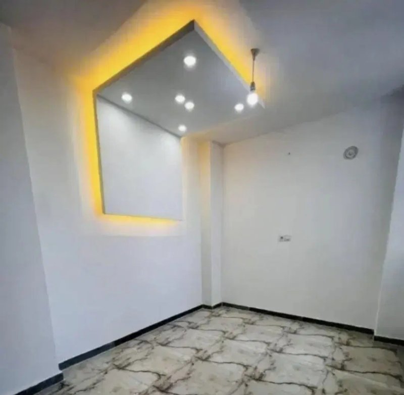 آپارتمان 84 متری دو خوابه در فاز 6 پرند14867142081