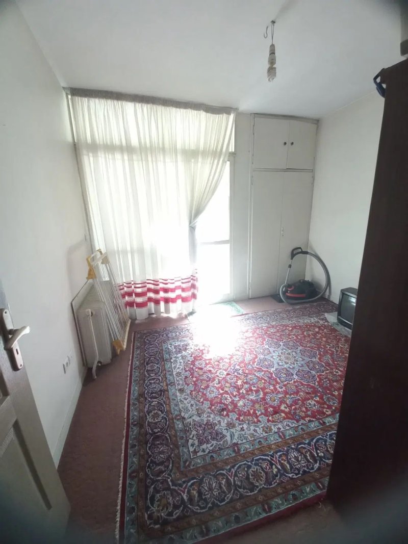 آپارتمان 135 متری سه خوابه در باغ فیض تهران14870342145