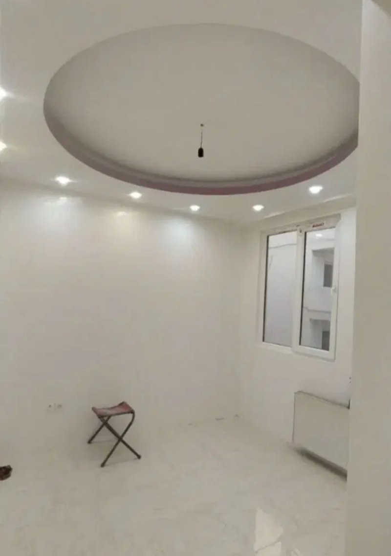آپارتمان 83 متری دو خوابه در فاز 6 پرند14877342234