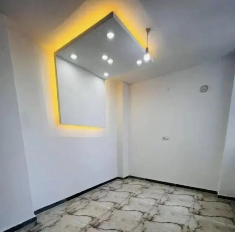 آپارتمان 84 متری دو خوابه در فاز 6 پرند