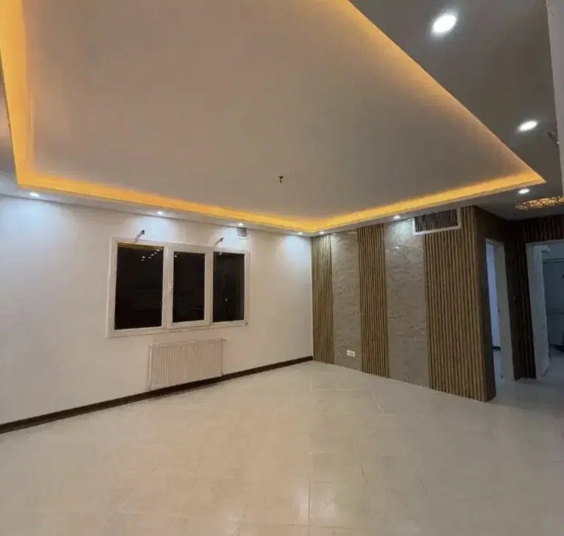 آپارتمان 84 متری دو خوابه در فاز 6 پرند14878242256