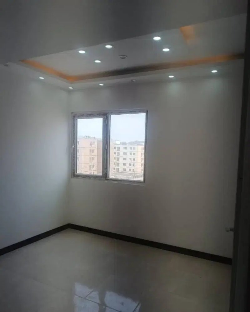 آپارتمان 79 متری دو خوابه در فاز 6 پرند14878742272