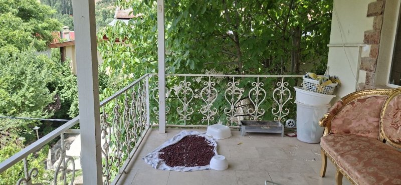 ویلا 403 متری در کولج طالقان14879342285