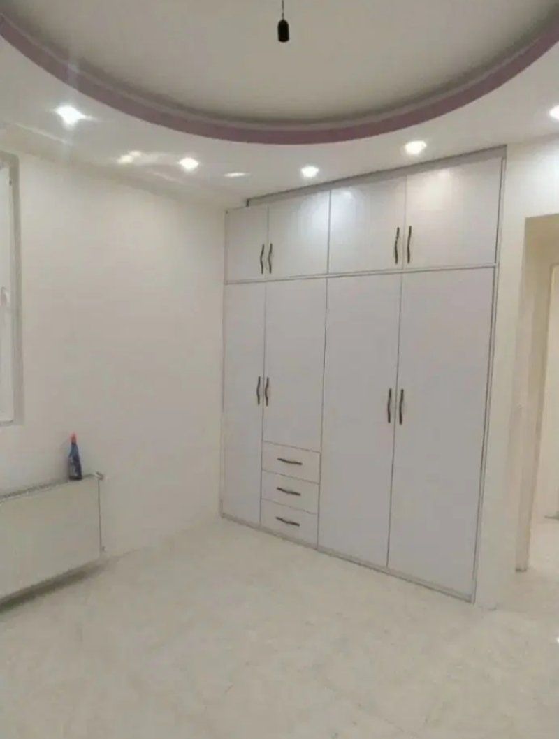 آپارتمان 84 متری دو خوابه در فاز 6 پرند14883442327