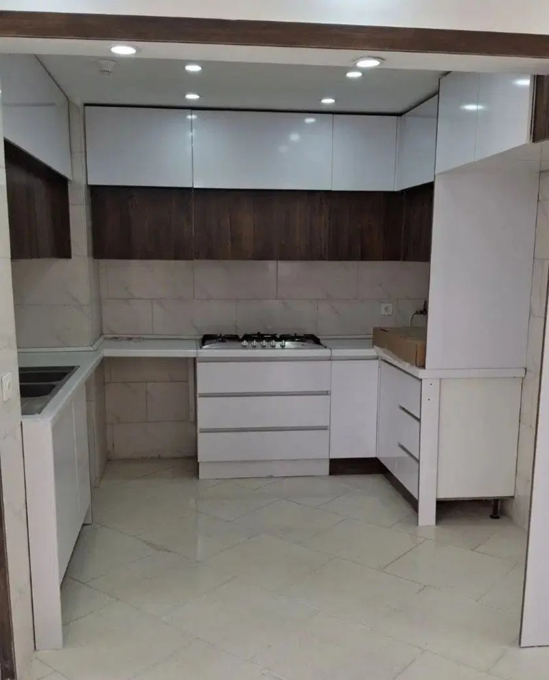 آپارتمان 65 متری یک خوابه در فاز 6 پرند14883542333