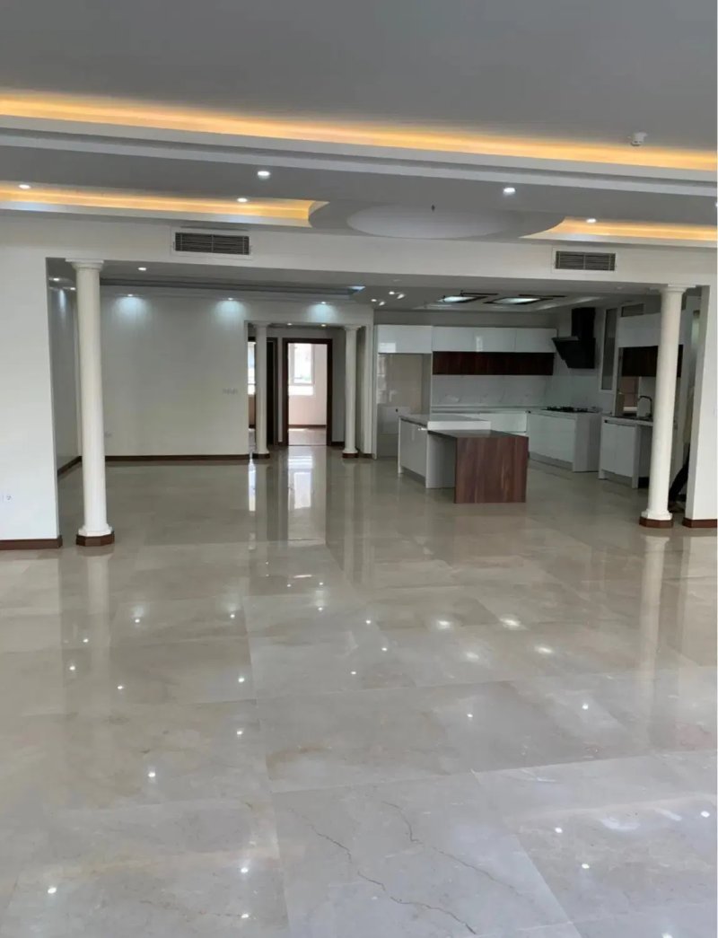 آپارتمان 209 متری سه خوابه در تهرانپارس غربی تهران