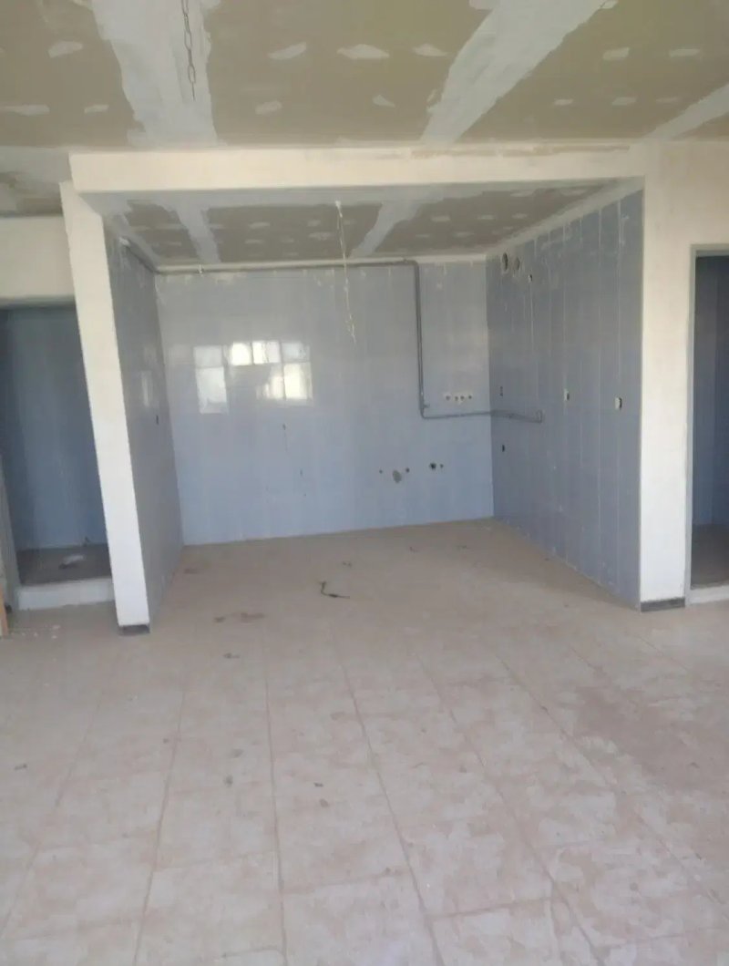 آپارتمان 78 متری دو خوابه در فاز 6 پرند14893142429