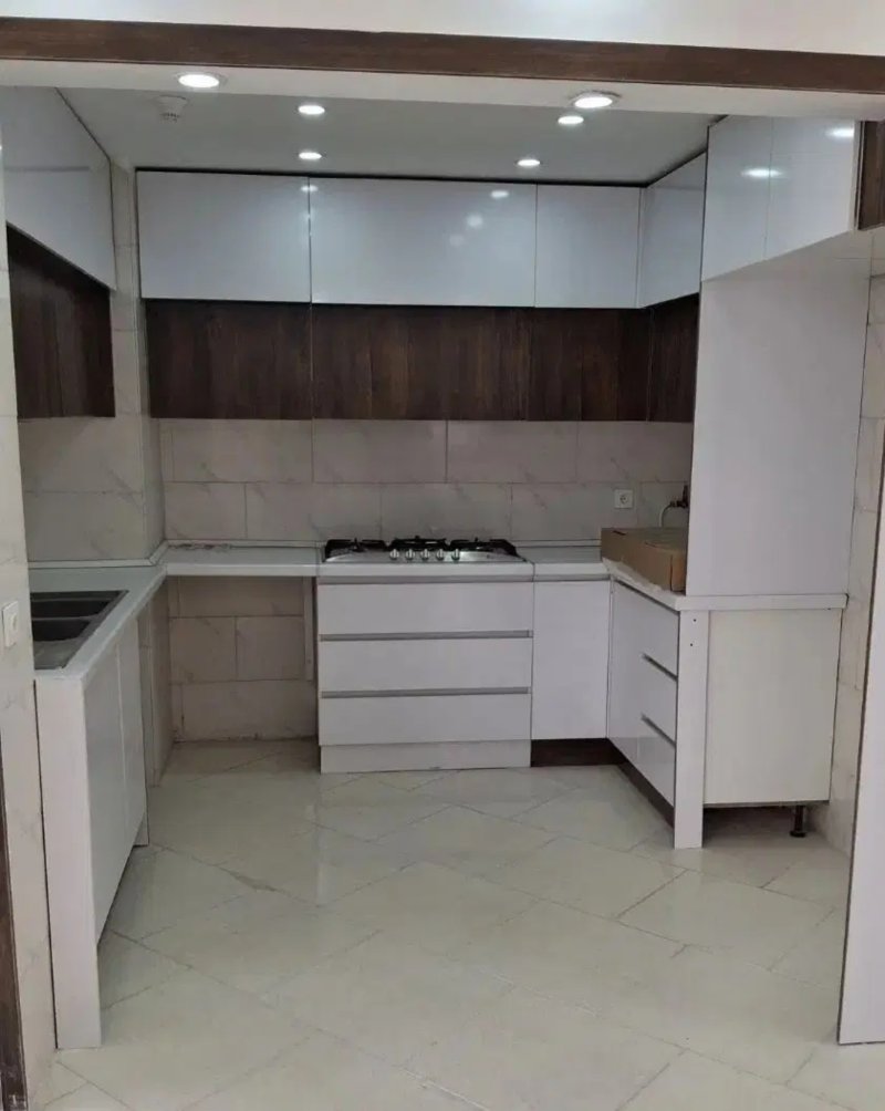 آپارتمان 65 متری یک خوابه در فاز 6 پرند14893442438