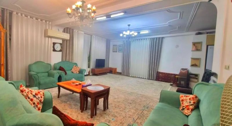 آپارتمان 105 متری دو خوابه در خیابان تهران قائم شهر14897742474
