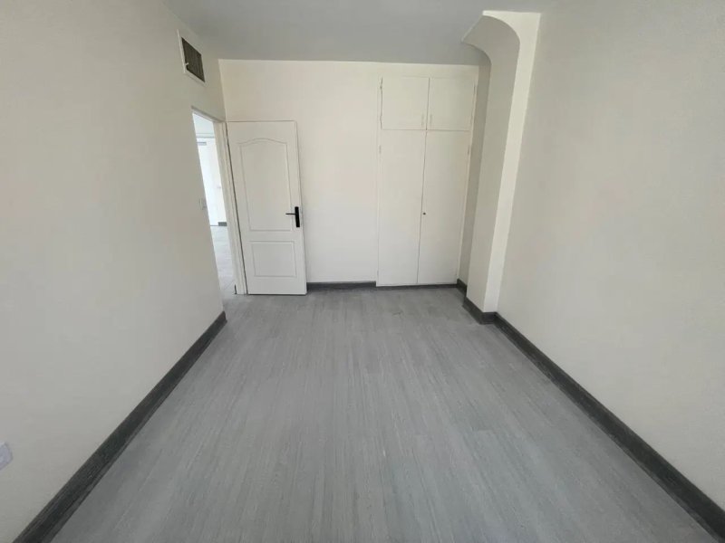 آپارتمان 110 متری سه خوابه در نیکنام تهران14926842651