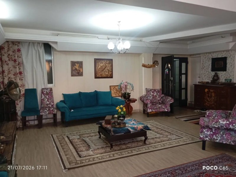 آپارتمان 130 متری سه خوابه در خیابان خاقانی ساری14952742797