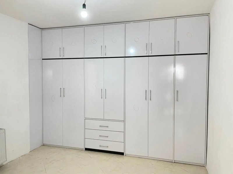 آپارتمان 83 متری دو خوابه در فاز 6 پرند14953842804