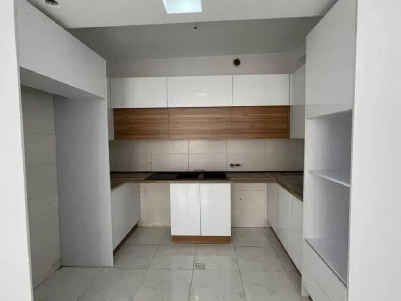 آپارتمان 85 متری دو خوابه در فاز 6 پرند