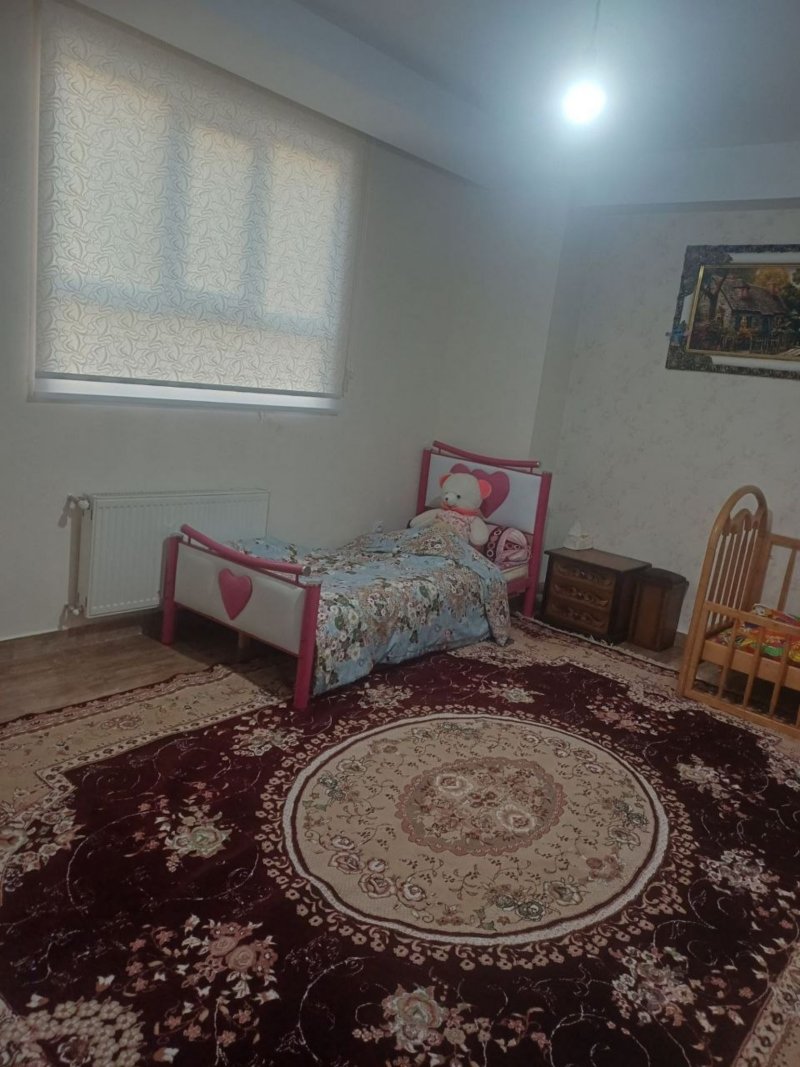 آپارتمان 127 متری دو خوابه در کوی مهران تبریز14957342823