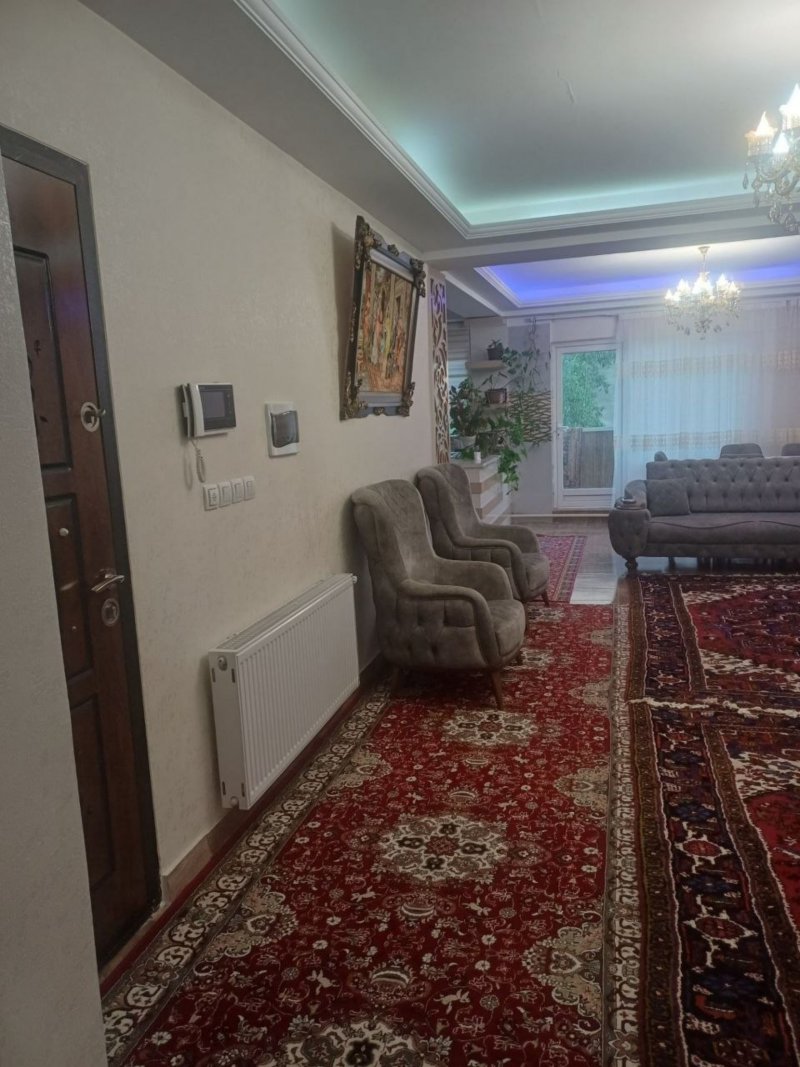 آپارتمان 127 متری دو خوابه در کوی مهران تبریز14957342824