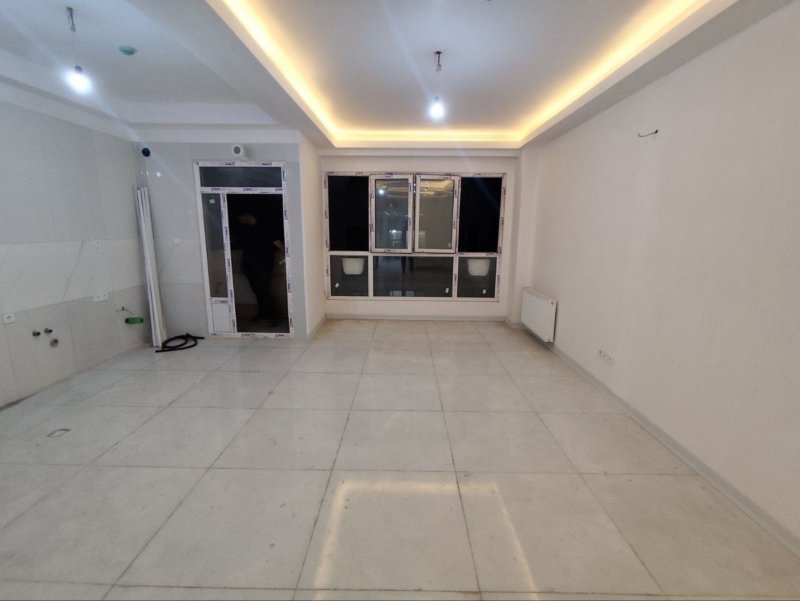 آپارتمان 85 متری دو خوابه در شادآباد تهران14964042889
