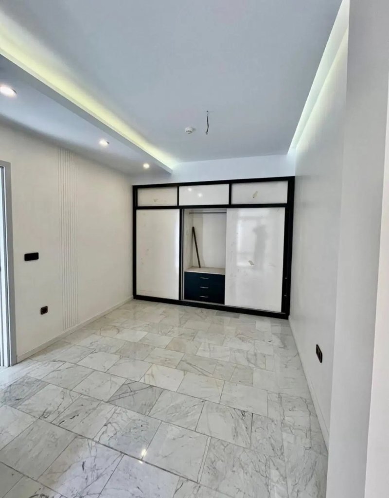 آپارتمان 132 متری سه خوابه در تهران نو تهران14995843134
