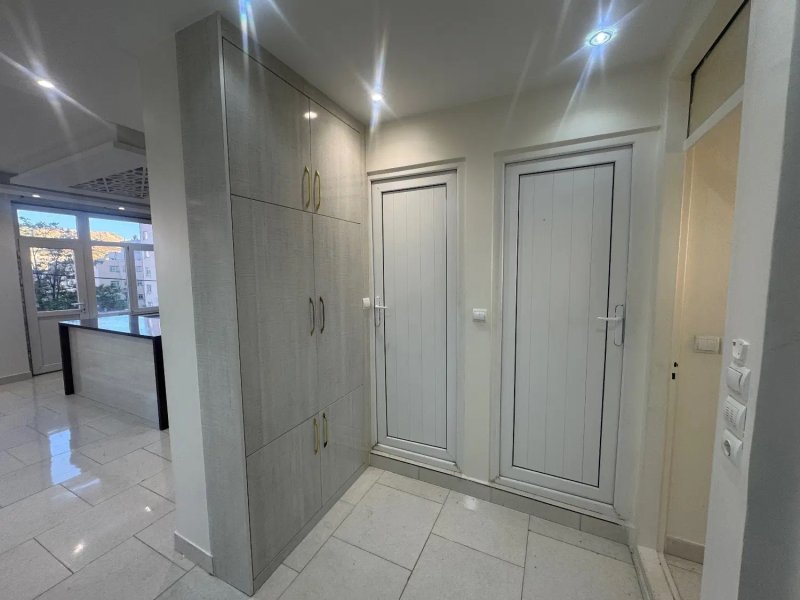 آپارتمان 74 متری یک خوابه در گلشن تبریز14999043163