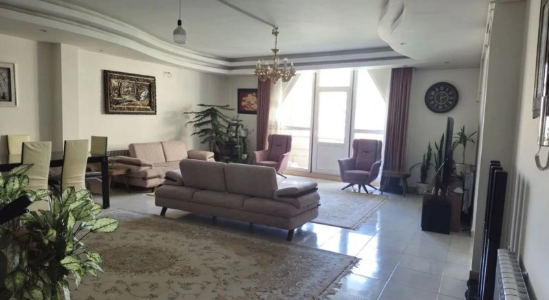 آپارتمان 135 متری سه خوابه در گلریزان کرمانشاه15003643199