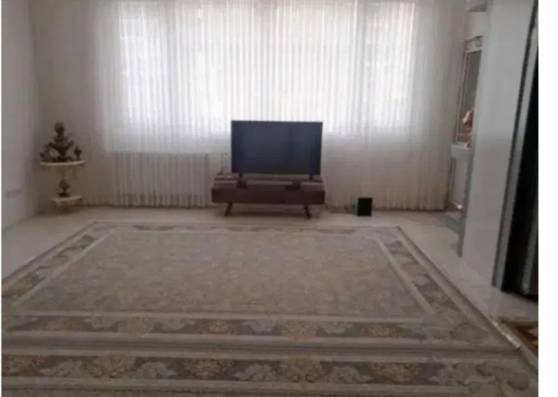 آپارتمان 102 متری دو خوابه در دانش کرمانشاه