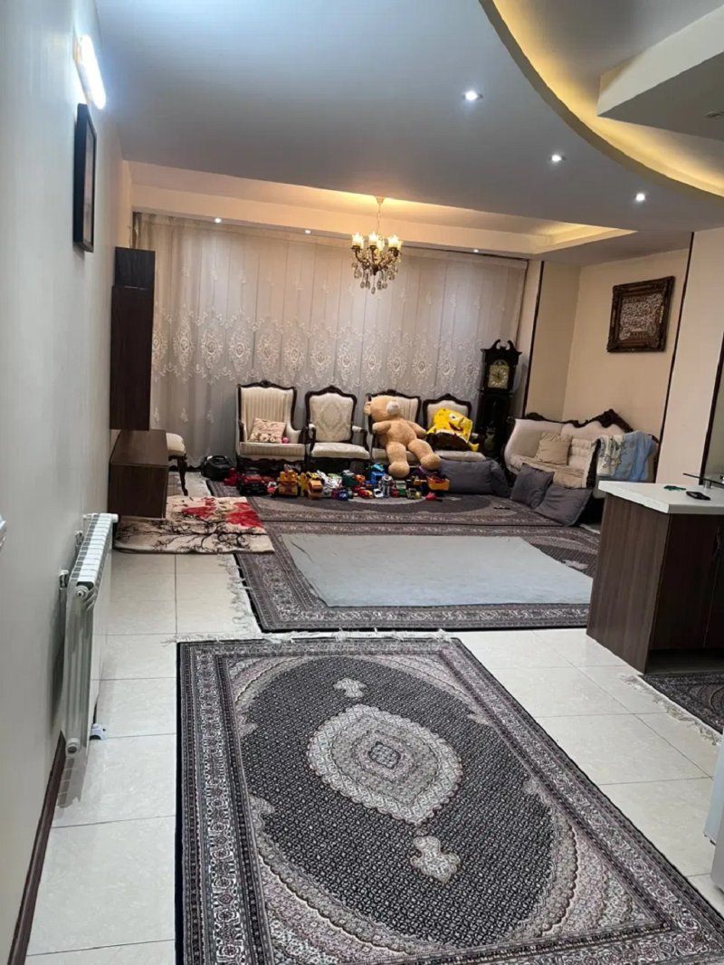 آپارتمان 97 متری دو خوابه در قلمستان کرج15033943473
