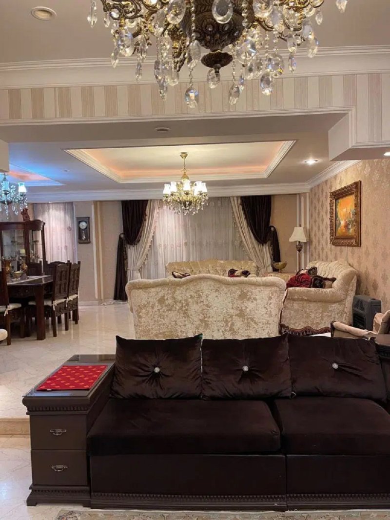 آپارتمان 160 متری سه خوابه در سعادت آباد تهران
