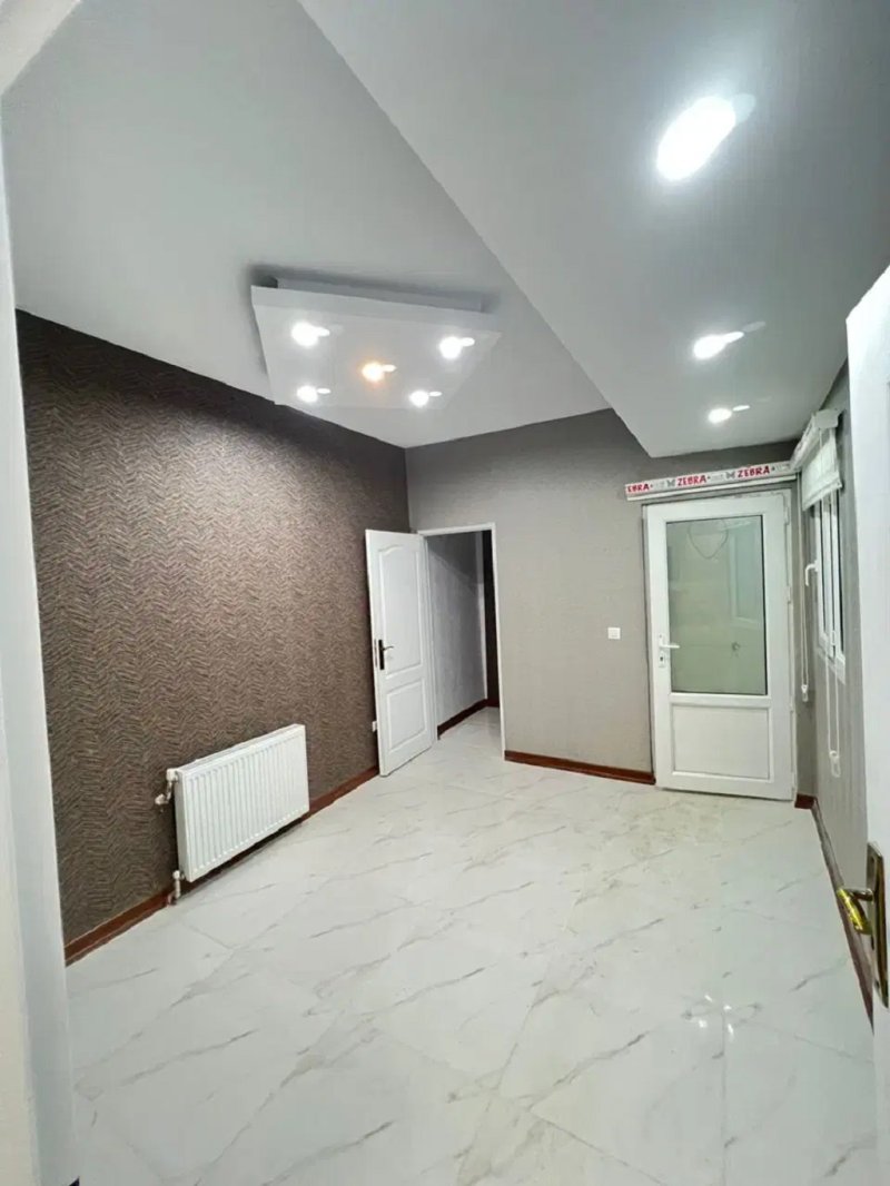 آپارتمان 94 متری دو خوابه در فاز 6 پرند15041843530