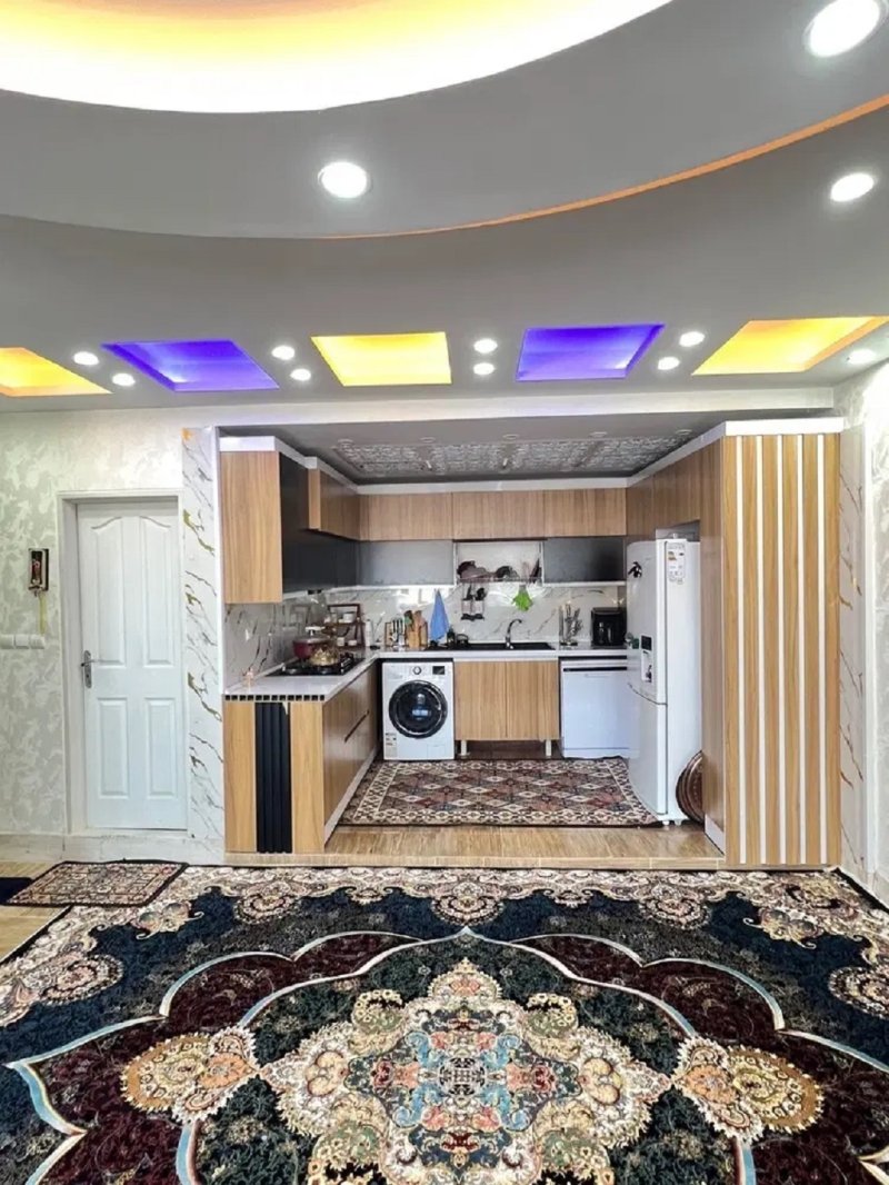 آپارتمان 101 متری دو خوابه در فاز 6 پرند15042243540