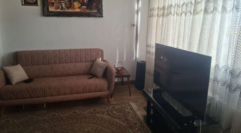 آپارتمان 100 متری دو خوابه در دانش کرمانشاه15054443655