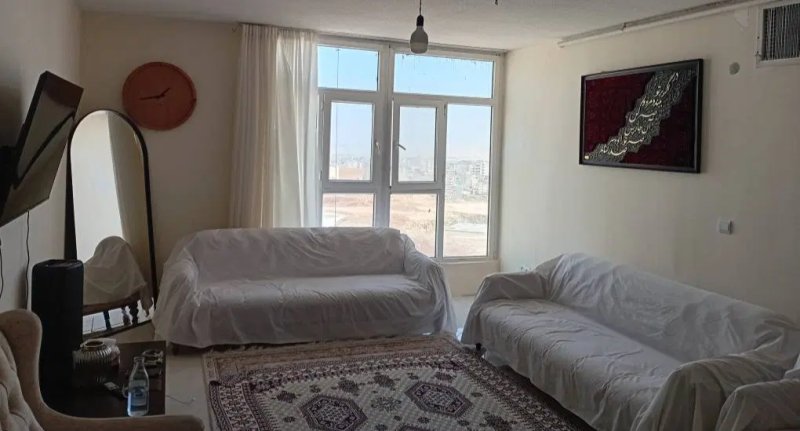 آپارتمان 73 متری دو خوابه در پردیس کرمانشاه