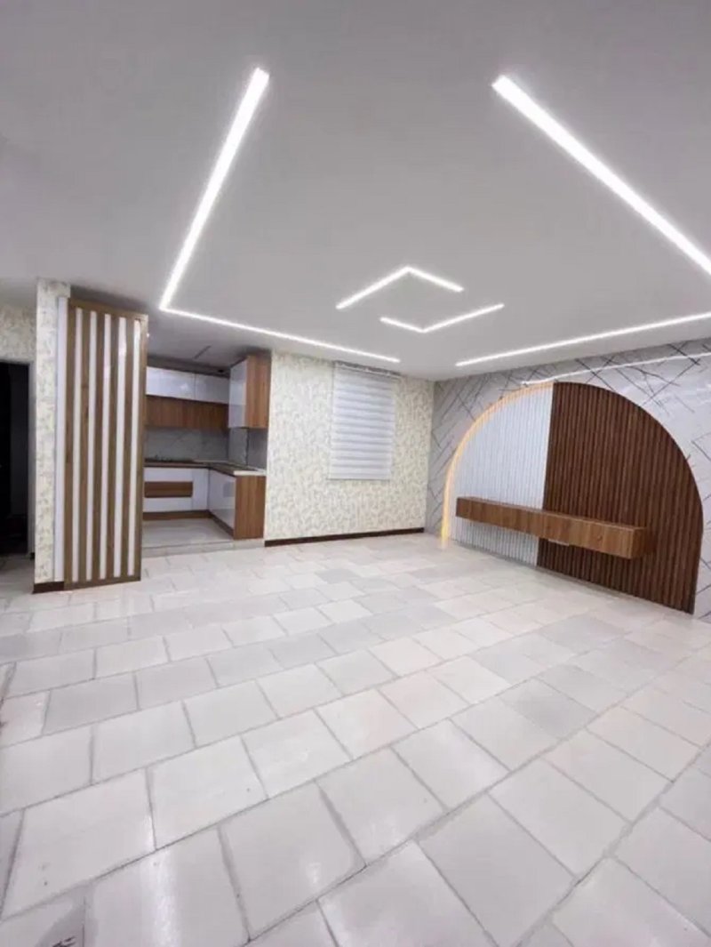 آپارتمان 96 متری دو خوابه در فاز 6 پرند