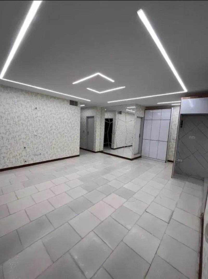 آپارتمان 96 متری دو خوابه در فاز 6 پرند15061743719