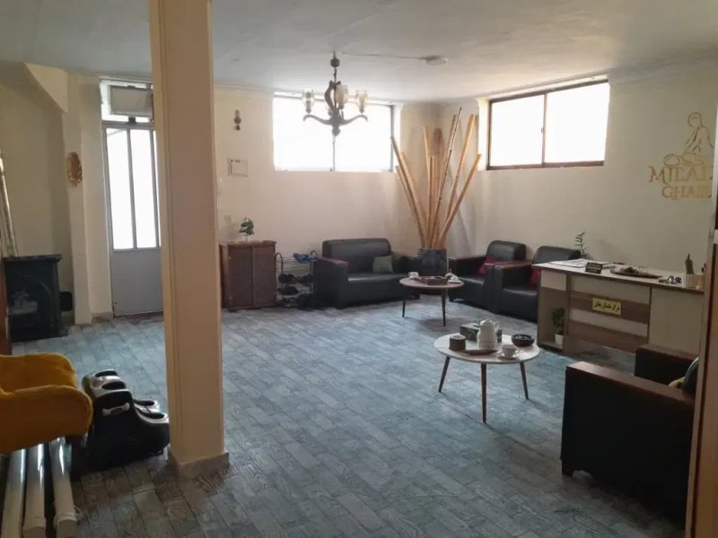 اداری 120 متری دو خوابه در قائمشهر قائم شهر