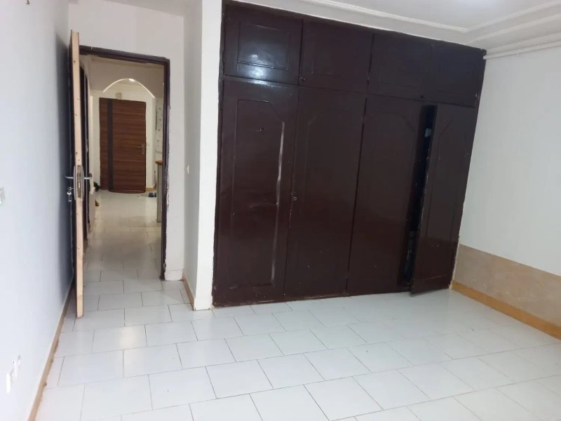 آپارتمان 51 متری یک خوابه در حمیدیان رشت