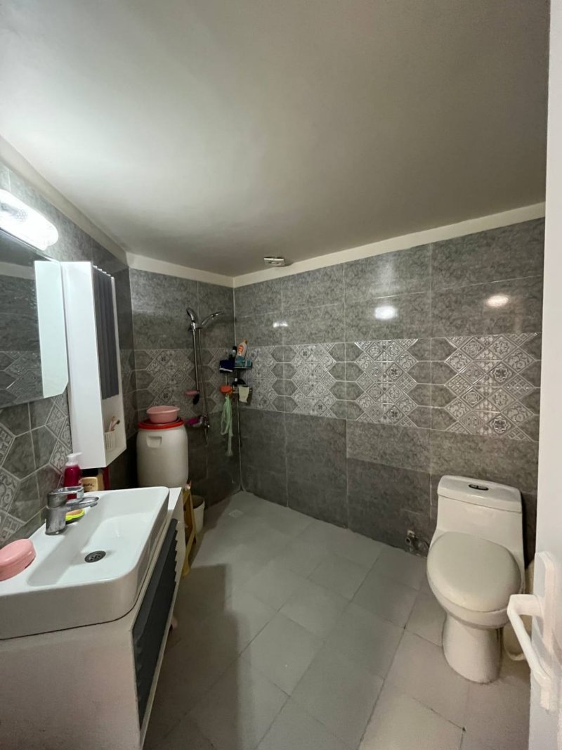 آپارتمان 84 متری دو خوابه در شهرک راه آهن تهران