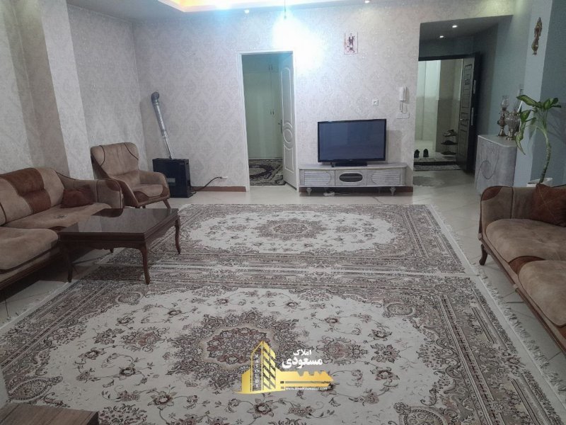 آپارتمان 96 متری دو خوابه در امیریه شهریار15115944181