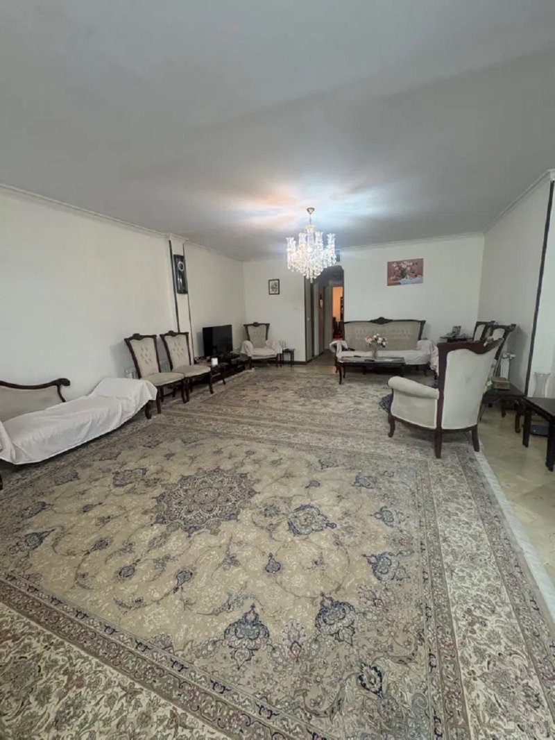 آپارتمان 100 متری دو خوابه در پرستار تهران15118444225