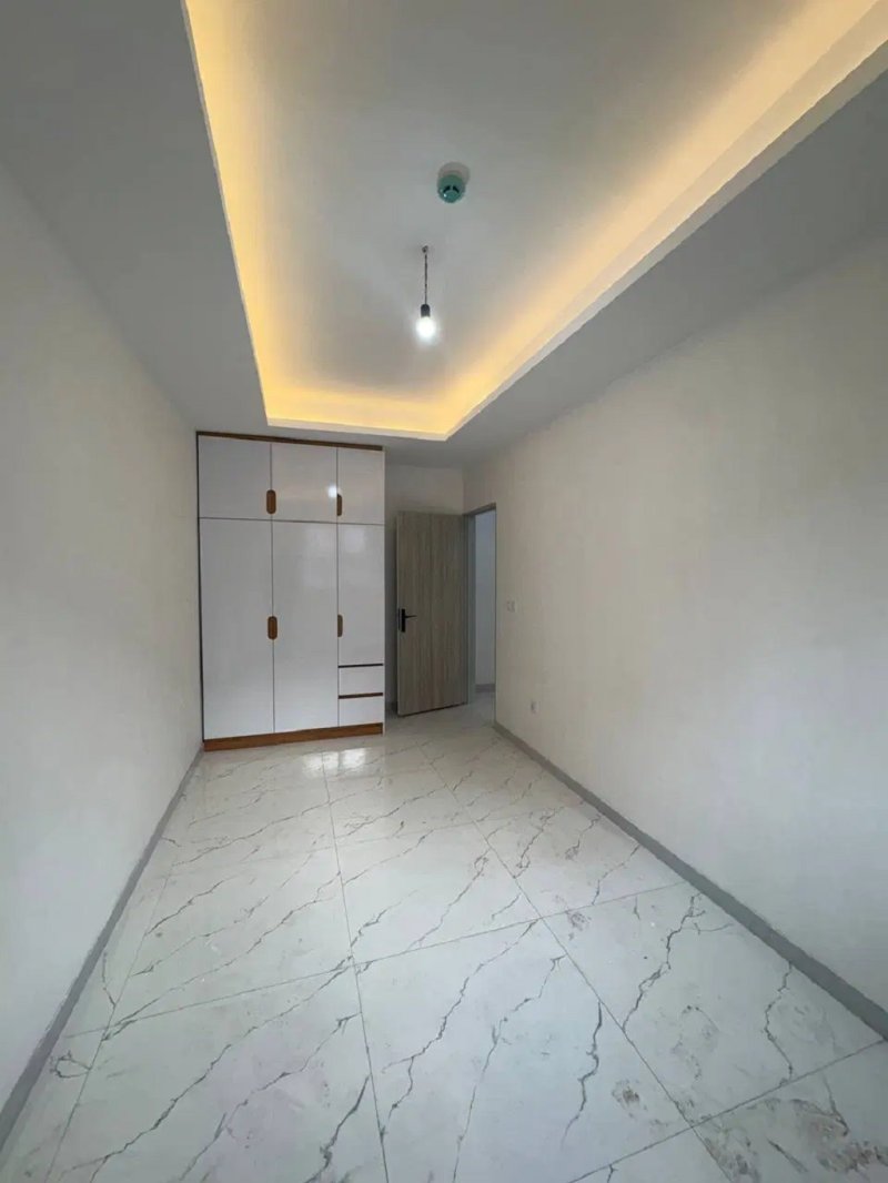 آپارتمان 155 متری سه خوابه در معلم رشت15134344378