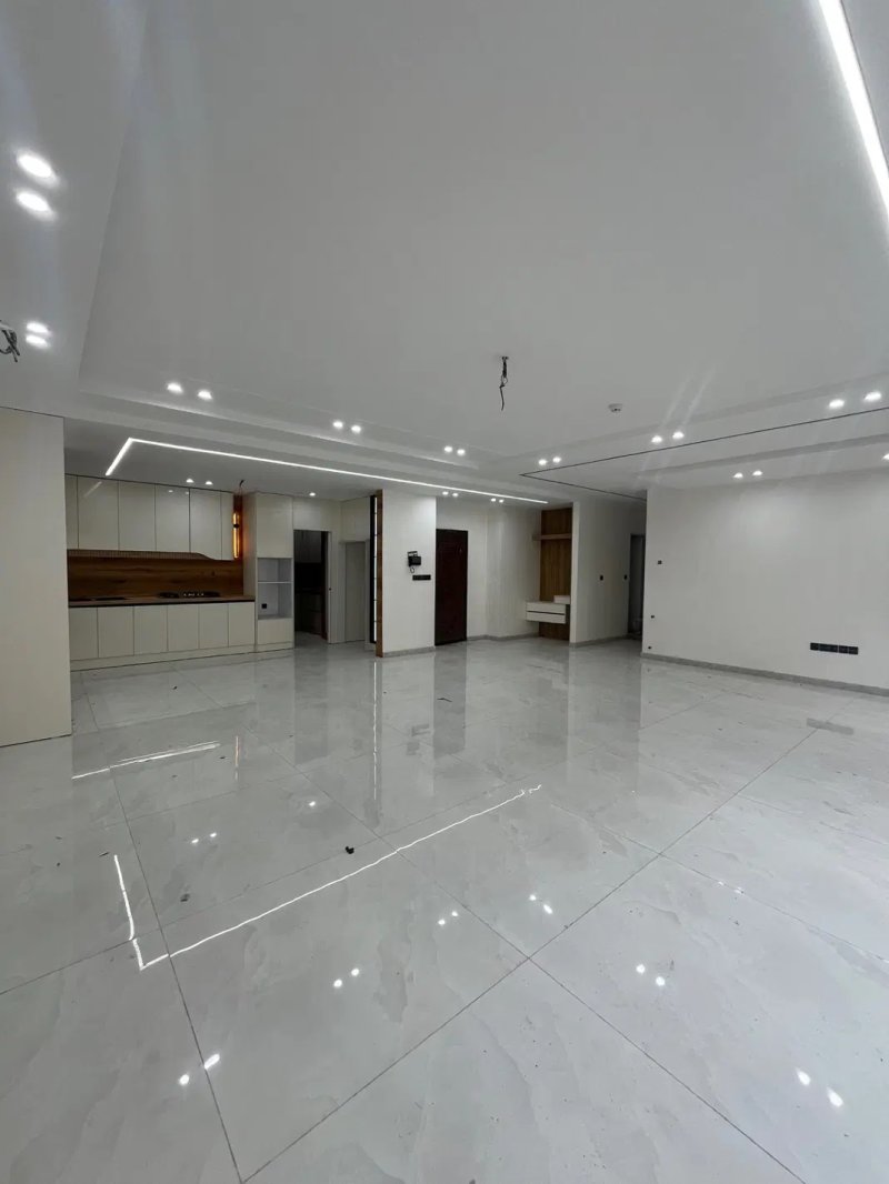 آپارتمان 165 متری سه خوابه در معلم رشت