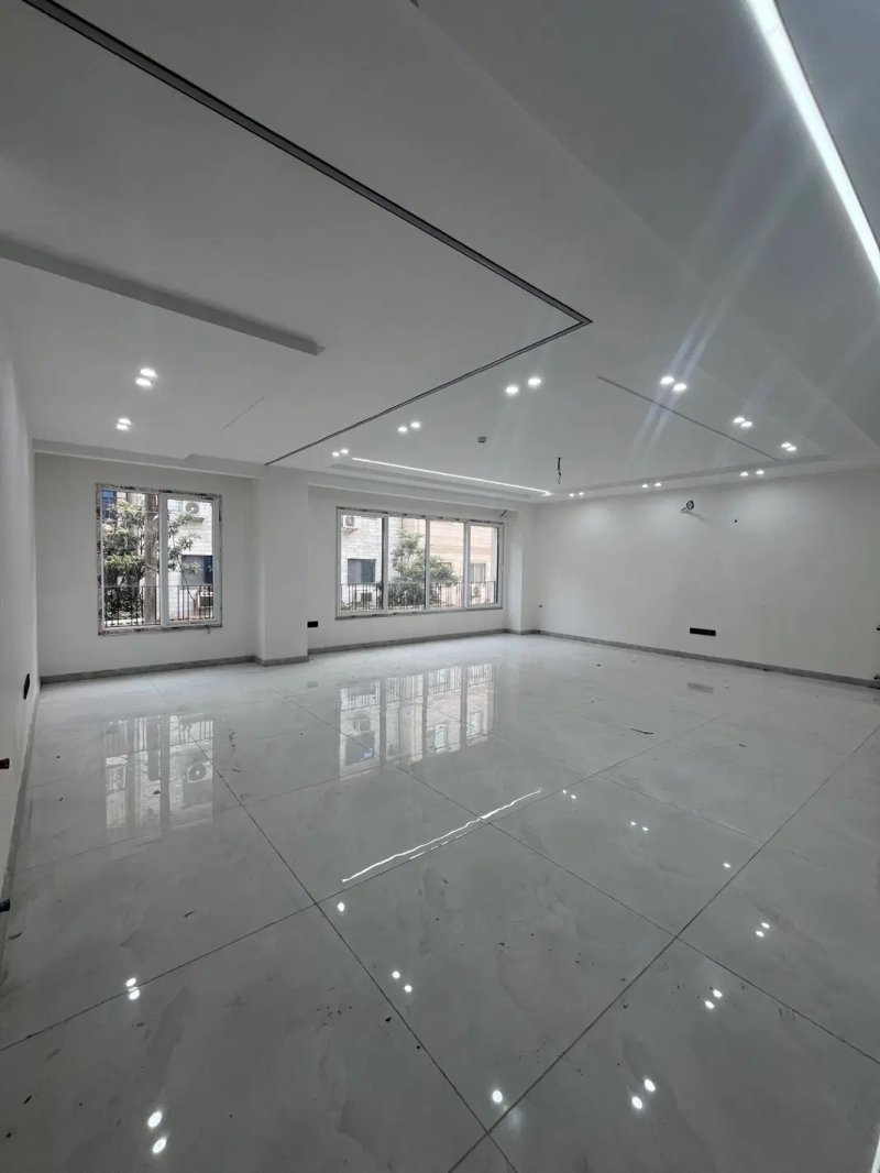 آپارتمان 165 متری سه خوابه در معلم رشت15134644383