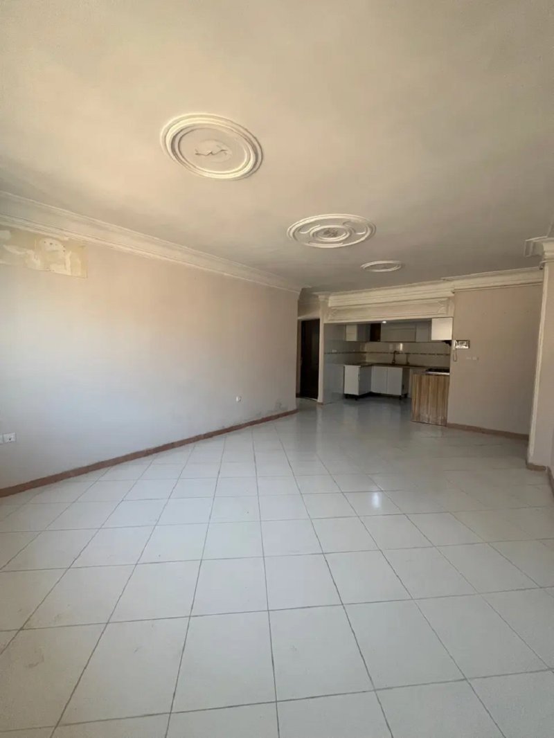 آپارتمان 85 متری دو خوابه در گلباغ نماز رشت