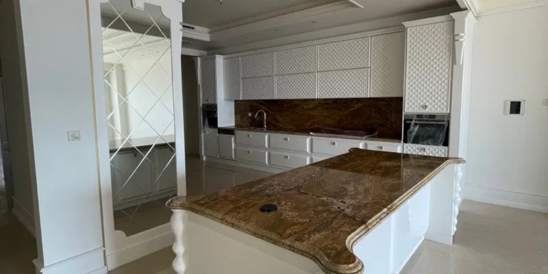 آپارتمان 300 متری چهارخوابه در شهرک غرب تهران15155944561
