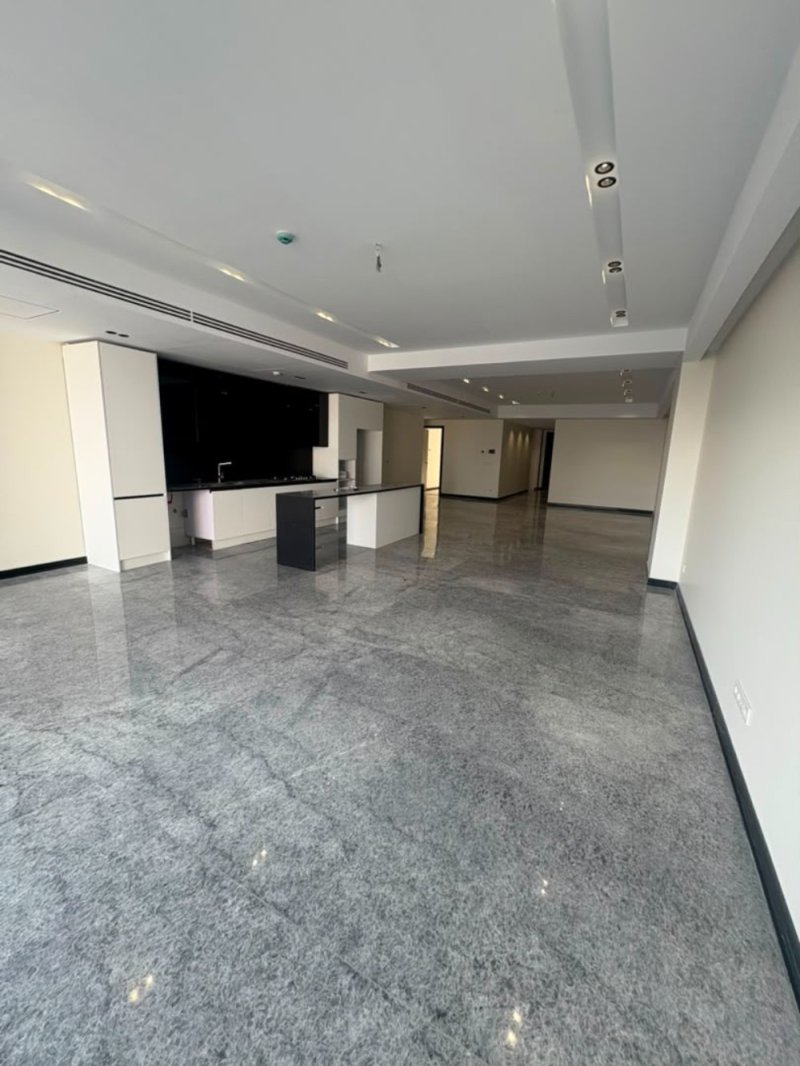 آپارتمان 220 متری سه خوابه در سرو تهران15157644585