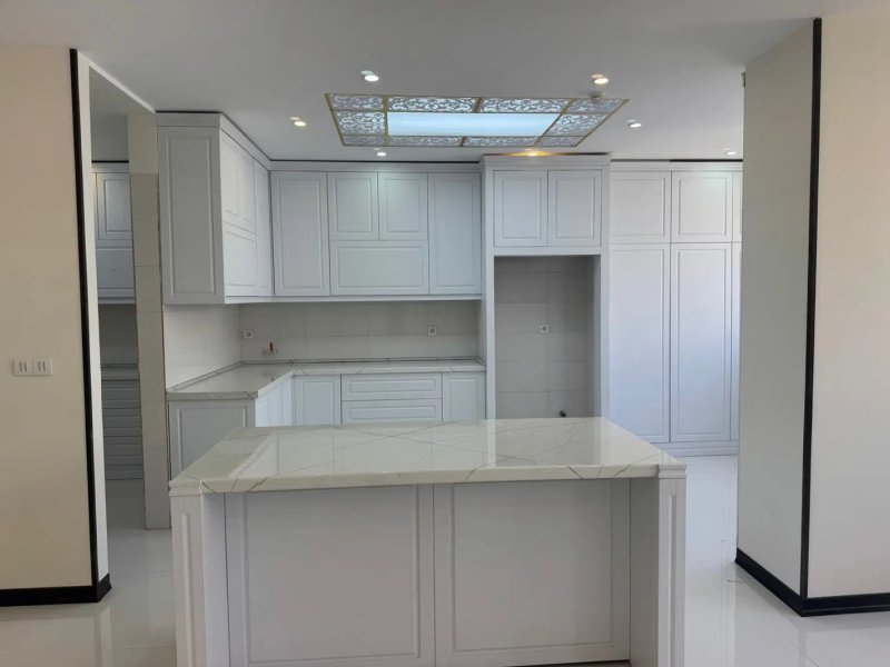 آپارتمان 200 متری سه خوابه در عظیمیه کرج15168944684