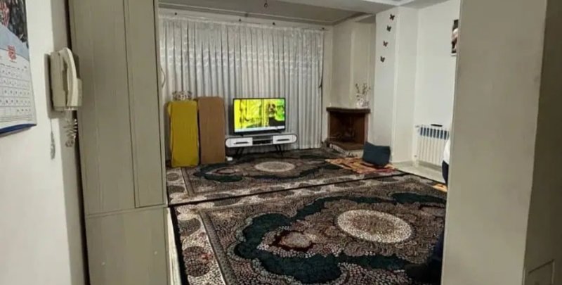 آپارتمان 69 متری دو خوابه در خیابان امام خمینی کرج15173144741
