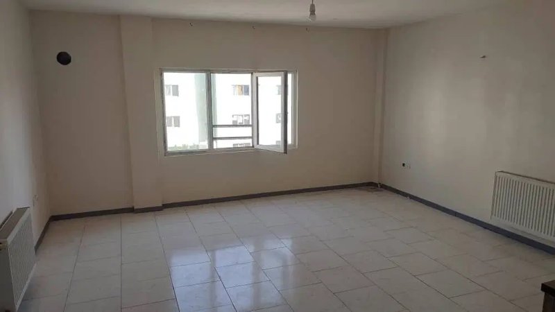 آپارتمان 75 متری دو خوابه در فاز 6 پرند15176044792