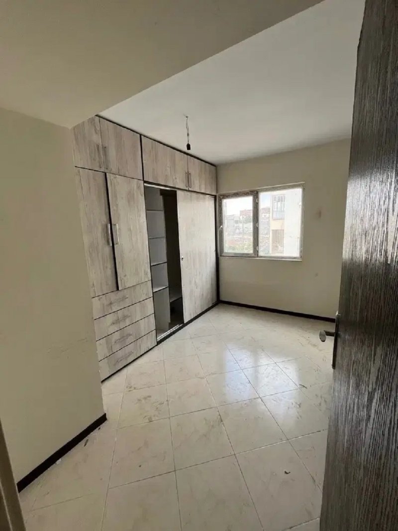 آپارتمان 65 متری یک خوابه در فاز 2 پرند15196045006